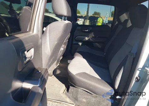 2023 Toyota Tacoma Trd Off Road z USA, uszkodzony, nr VIN 3TMCZ5AN7PM630454